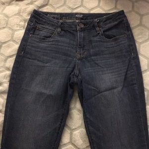 Ana bootcut Denim, size 6.